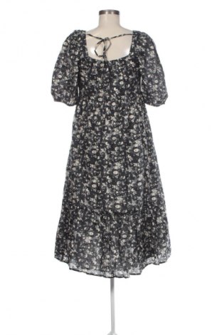 Sukienka S.Oliver, Rozmiar S, Kolor Kolorowy, Cena 290,99 zł