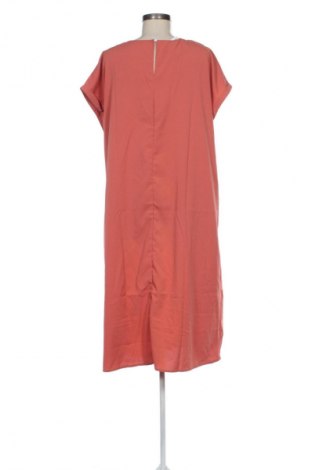 Рокля SHEIN, Размер XL, Цвят Червен, Цена 39,10 лв.