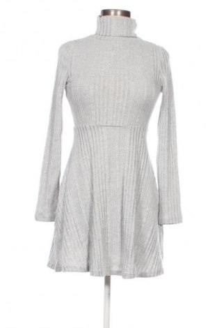 Рокля SHEIN, Размер S, Цвят Многоцветен, Цена 18,99 лв.