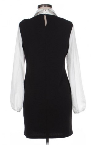 Рокля SHEIN, Размер S, Цвят Многоцветен, Цена 39,14 лв.