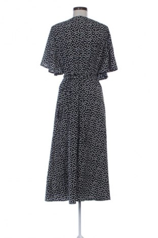 Sukienka SHEIN, Rozmiar XXL, Kolor Czarny, Cena 89,66 zł