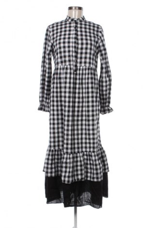 Kleid SHEIN, Größe M, Farbe Mehrfarbig, Preis 20,97 €