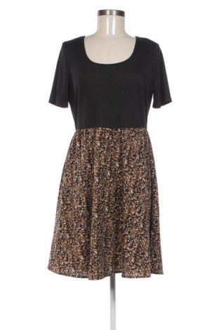 Kleid SHEIN, Größe XL, Farbe Mehrfarbig, Preis € 20,00