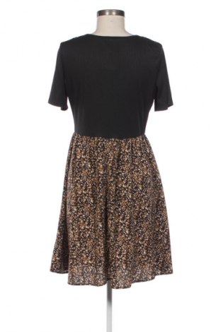 Kleid SHEIN, Größe XL, Farbe Mehrfarbig, Preis € 20,00