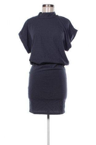 Šaty  Selected Femme, Velikost M, Barva Modrá, Cena  784,00 Kč