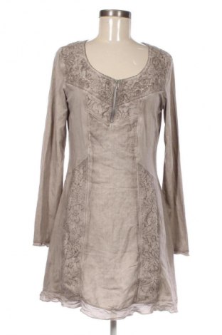 Šaty  Simclan, Velikost M, Barva Béžová, Cena  369,00 Kč