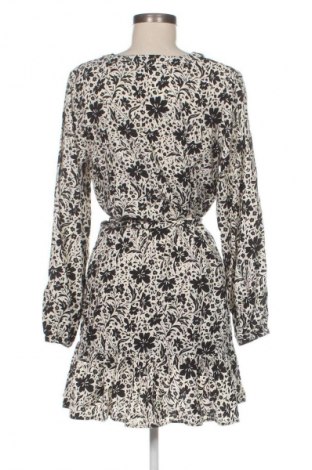 Kleid Sinsay, Größe M, Farbe Mehrfarbig, Preis 20,02 €