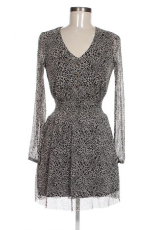 Рокля Sinsay, Размер XS, Цвят Многоцветен, Цена 39,14 лв.