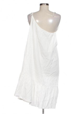 Рокля Sinsay, Размер XXL, Цвят Бял, Цена 39,15 лв.