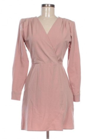 Рокля Sinsay, Размер S, Цвят Пепел от рози, Цена 39,14 лв.