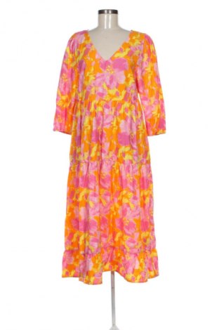 Рокля Sinsay, Размер XL, Цвят Многоцветен, Цена 39,00 лв.