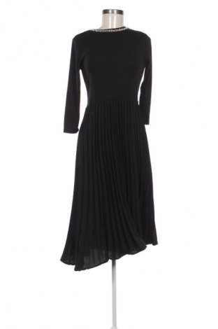 Рокля Sinsay, Размер L, Цвят Черен, Цена 39,14 лв.