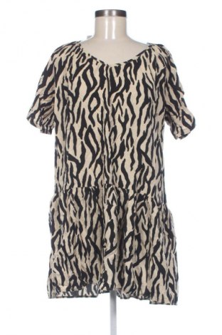 Kleid Sinsay, Größe M, Farbe Mehrfarbig, Preis 19,95 €