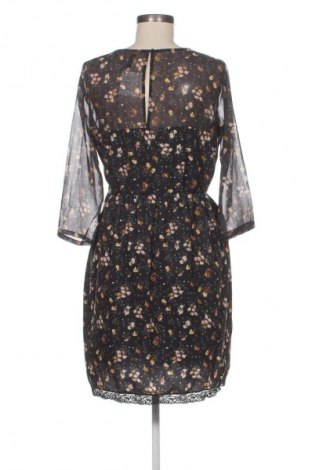 Kleid Stradivarius, Größe L, Farbe Mehrfarbig, Preis 20,02 €