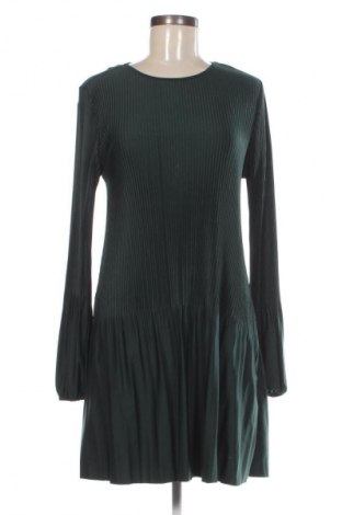 Φόρεμα Stradivarius, Μέγεθος M, Χρώμα Πράσινο, Τιμή 12,99 €