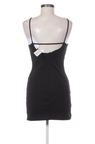 Kleid Stradivarius, Größe M, Farbe Schwarz, Preis € 24,99