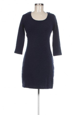 Kleid Striking, Größe L, Farbe Blau, Preis € 29,99