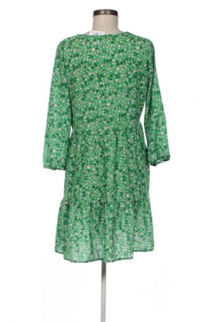 Šaty  Sublevel, Velikost L, Barva Vícebarevné, Cena  329,00 Kč