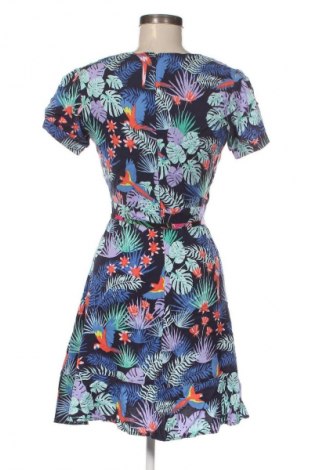 Рокля Sugarhill, Размер S, Цвят Многоцветен, Цена 109,99 лв.