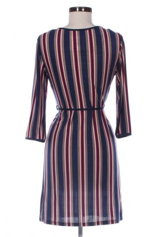 Kleid Suzy Shier, Größe M, Farbe Mehrfarbig, Preis 19,95 €