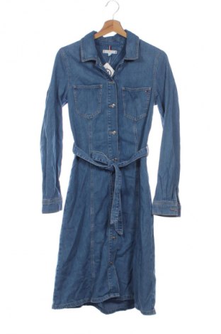 Рокля Tommy Hilfiger, Размер XS, Цвят Син, Цена 115,35 лв.