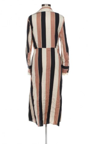 Kleid Tommy Hilfiger, Größe M, Farbe Mehrfarbig, Preis 224,99 €