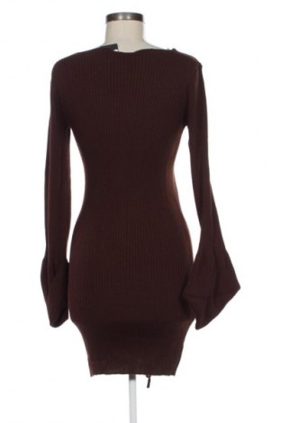 Šaty  Trendyol, Velikost M, Barva Hnědá, Cena  1 366,00 Kč