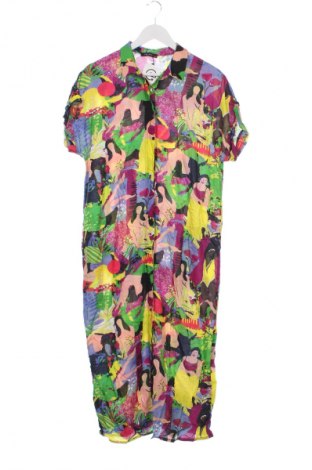 Рокля Trendyol, Размер L, Цвят Многоцветен, Цена 107,92 лв.