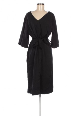 Kleid Trendyol, Größe XXL, Farbe Schwarz, Preis € 16,99