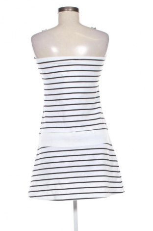 Kleid Unbranded, Größe M, Farbe Mehrfarbig, Preis 31,71 €