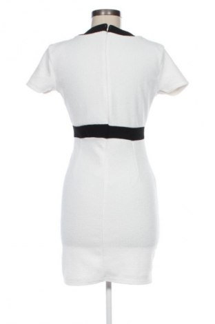 Ruha Unbranded, Méret L, Szín Fehér, Ár 3 462 Ft