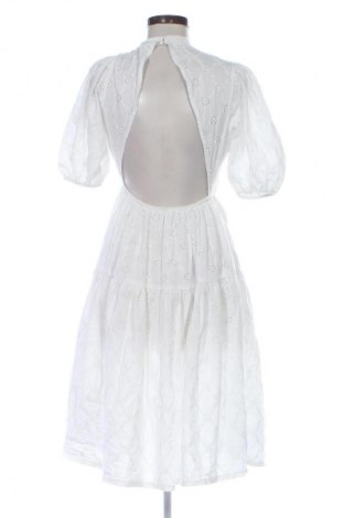 Šaty  Unbranded, Velikost XS, Barva Bílá, Cena  494,00 Kč