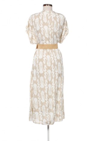 Рокля Unbranded, Размер M, Цвят Многоцветен, Цена 39,03 лв.