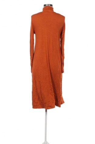 Рокля Unbranded, Размер M, Цвят Оранжев, Цена 37,99 лв.