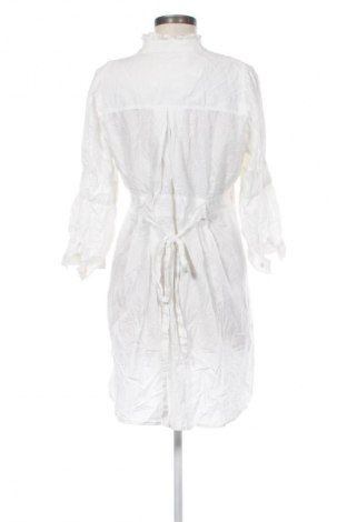 Рокля By Timo, Размер M, Цвят Екрю, Цена 192,00 лв.