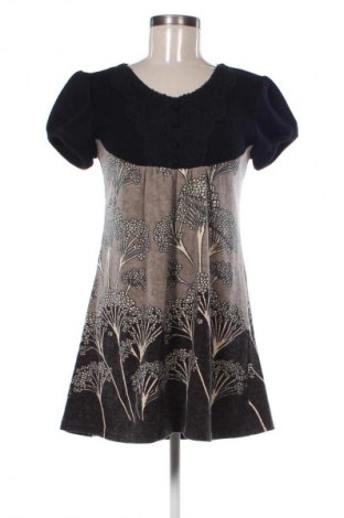 Рокля Unbranded, Размер M, Цвят Многоцветен, Цена 39,14 лв.