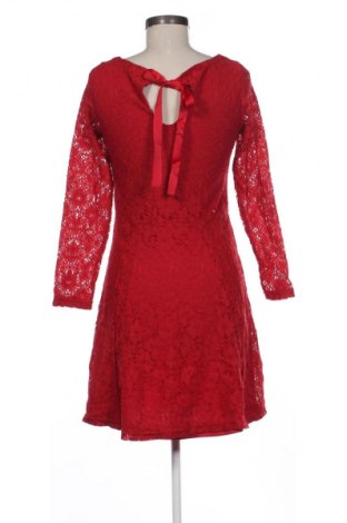 Ruha Unbranded, Méret M, Szín Piros, Ár 7 805 Ft