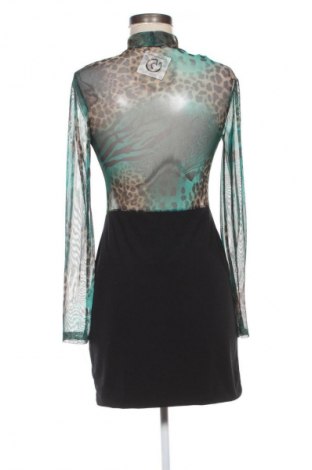 Рокля Unbranded, Размер M, Цвят Многоцветен, Цена 39,15 лв.