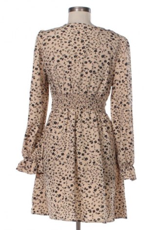 Рокля Unbranded, Размер M, Цвят Многоцветен, Цена 31,80 лв.