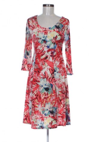 Рокля Unbranded, Размер S, Цвят Многоцветен, Цена 39,15 лв.