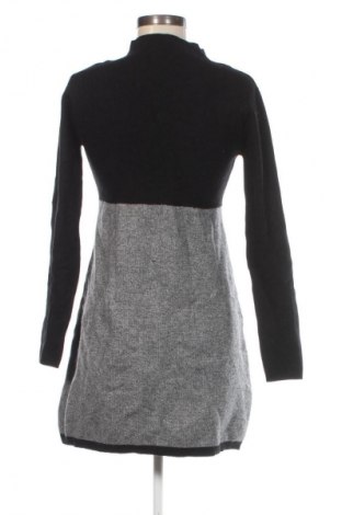 Рокля Unbranded, Размер XS, Цвят Многоцветен, Цена 16,99 лв.