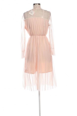 Рокля Unbranded, Размер M, Цвят Розов, Цена 39,14 лв.