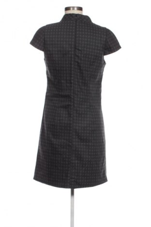 Рокля Unbranded, Размер M, Цвят Многоцветен, Цена 39,00 лв.