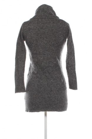 Рокля Unbranded, Размер S, Цвят Сив, Цена 20,99 лв.