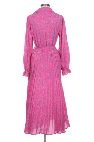 Рокля Unbranded, Размер M, Цвят Многоцветен, Цена 39,14 лв.