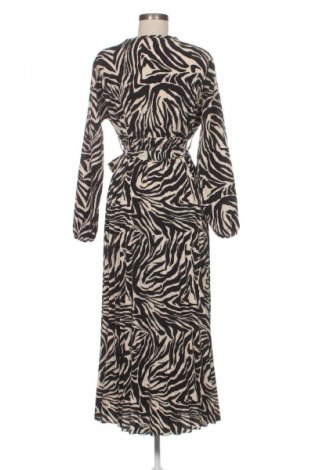 Sukienka Unbranded, Rozmiar M, Kolor Kolorowy, Cena 89,98 zł