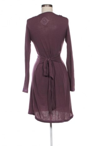 Рокля Unbranded, Размер M, Цвят Лилав, Цена 39,14 лв.