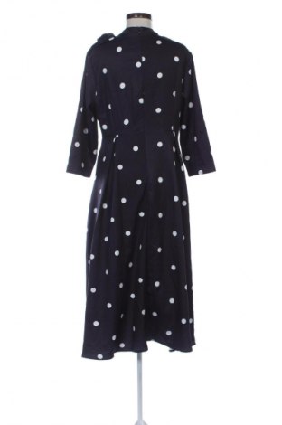 Рокля Unbranded, Размер XL, Цвят Многоцветен, Цена 14,31 €