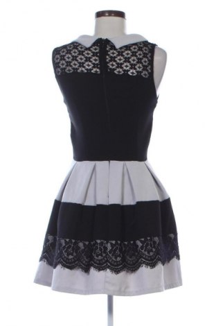 Kleid Unbranded, Größe L, Farbe Mehrfarbig, Preis € 16,99