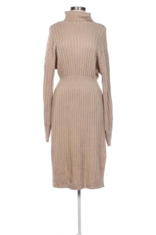 Рокля Unbranded, Размер L, Цвят Бежов, Цена 39,10 лв.